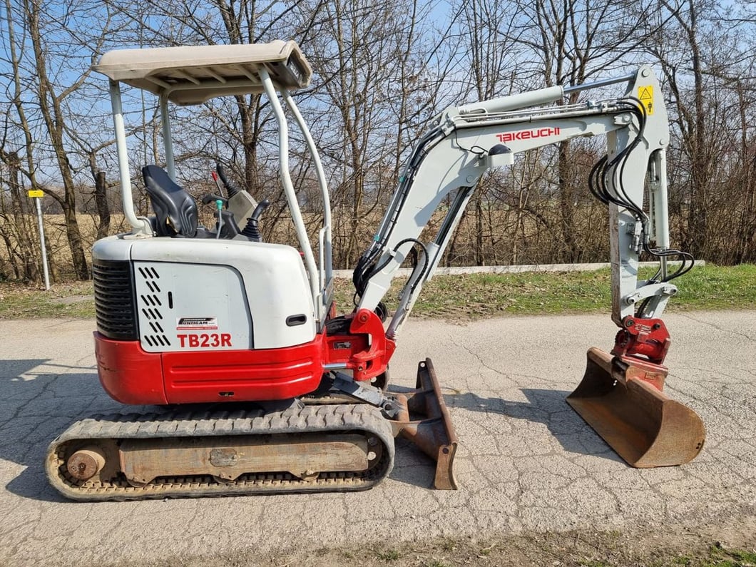 2018 Takeuchi TB23R Mini Excavator