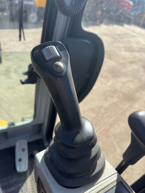 2013 Wacker Neuson ET18 Mini Excavator
