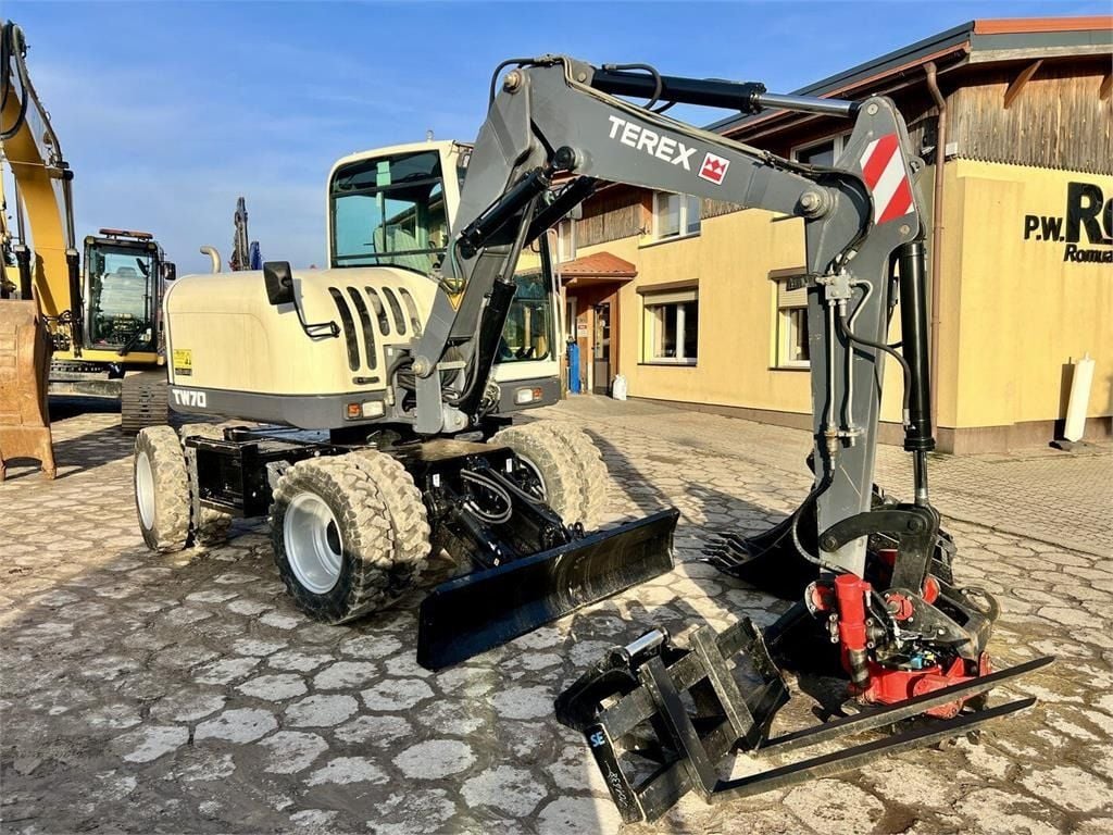 2011 Terex TW70 Wheel Excavator