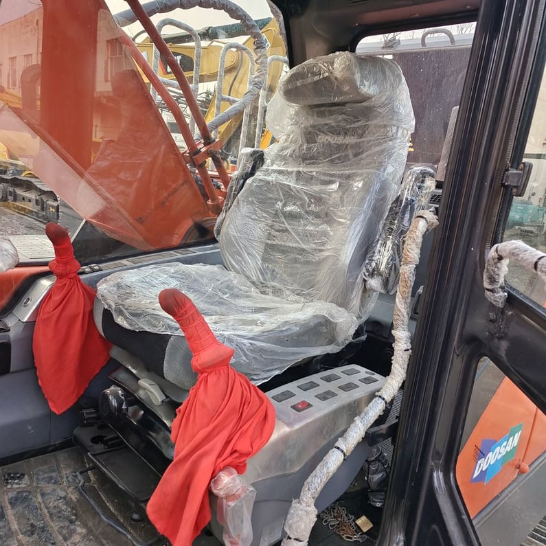 2023 Doosan DX300LC-9C Crawler Excavator