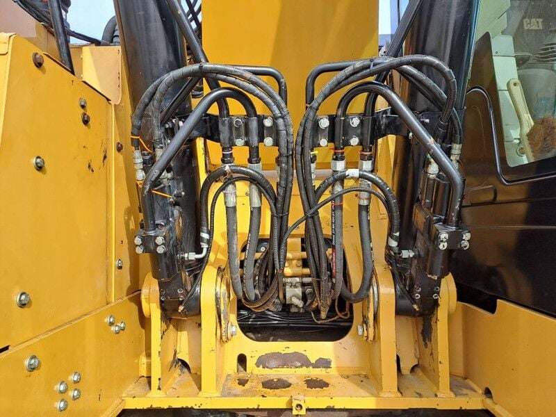 2016 Caterpillar 335FLCR Crawler Excavator