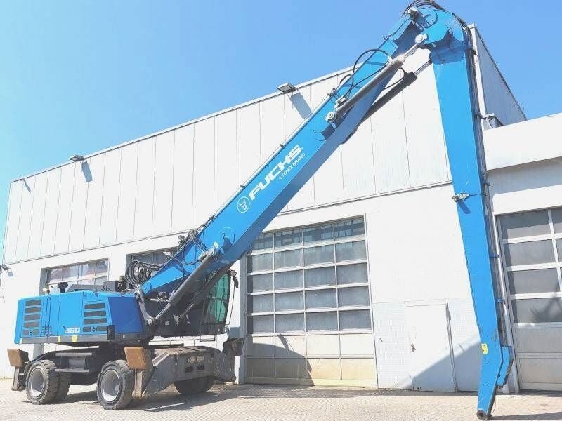 2020 Fuchs MHL360 F Material Handler