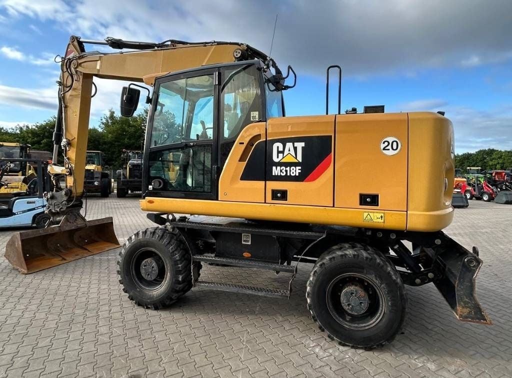 2016 Caterpillar M318F Wheel Excavator