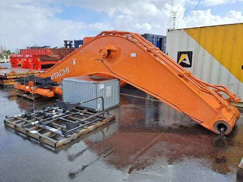 2025 Hitachi ZX890 LC R-7 Crawler Excavator
