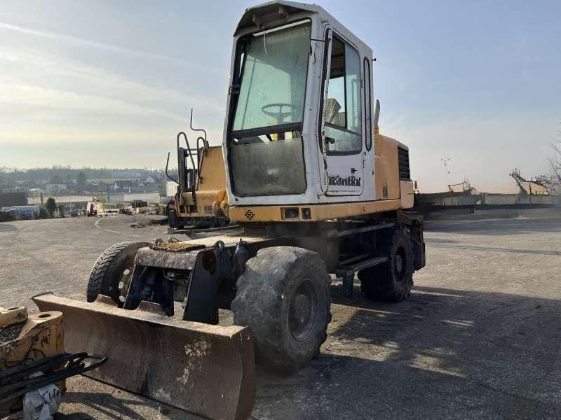 2000 Liebherr A316 Wheel Excavator