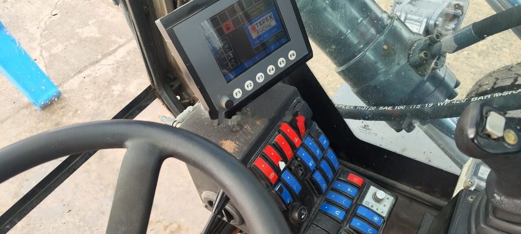 2008 Fuchs MHL340D FQC Material Handler