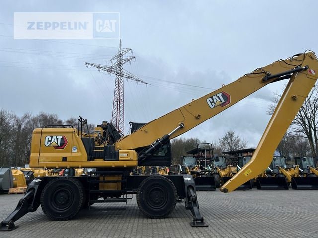 2022 Caterpillar MH3040-07A Material Handler