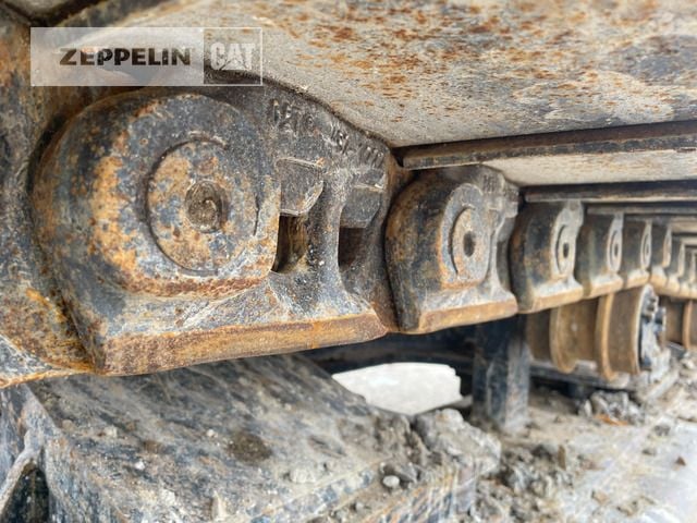2019 Caterpillar 352F Crawler Excavator
