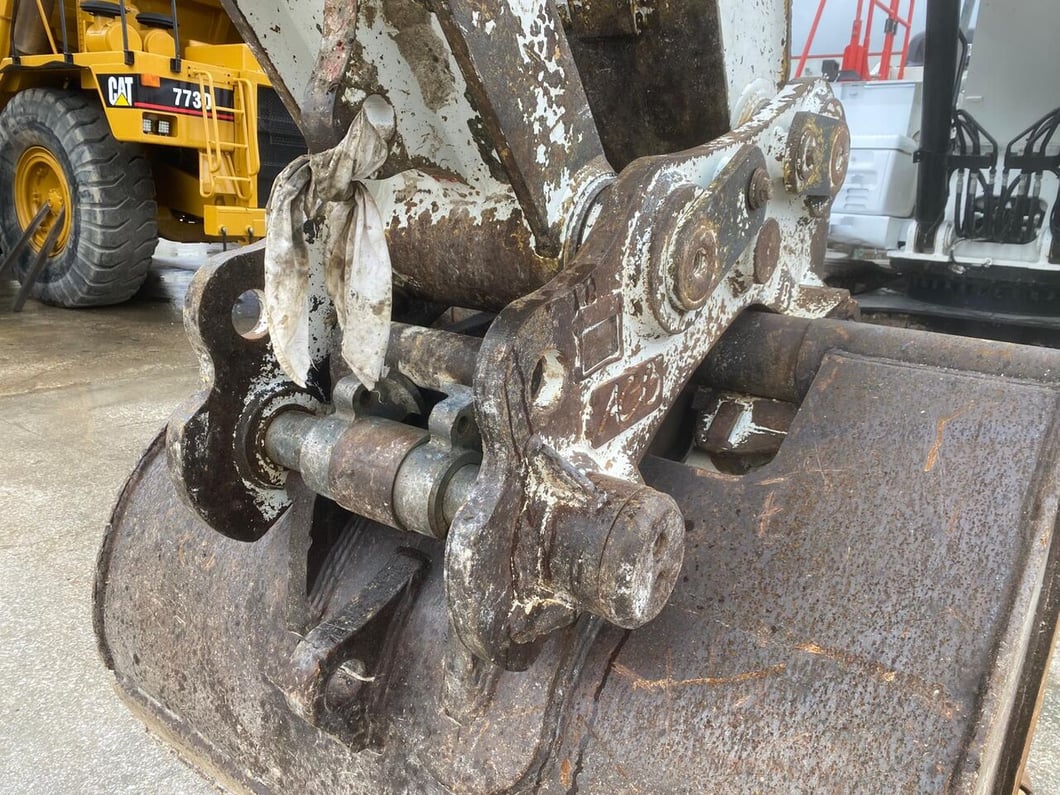 2017 Caterpillar 330F Crawler Excavator
