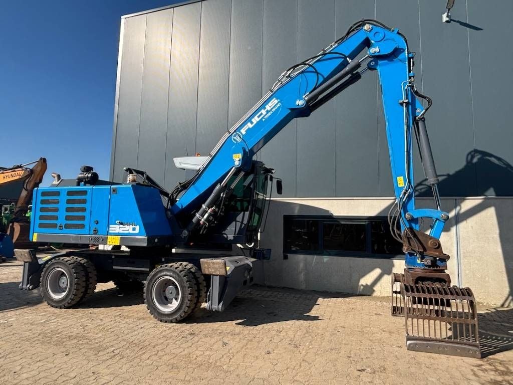 2022 Fuchs MHL320F Material Handler