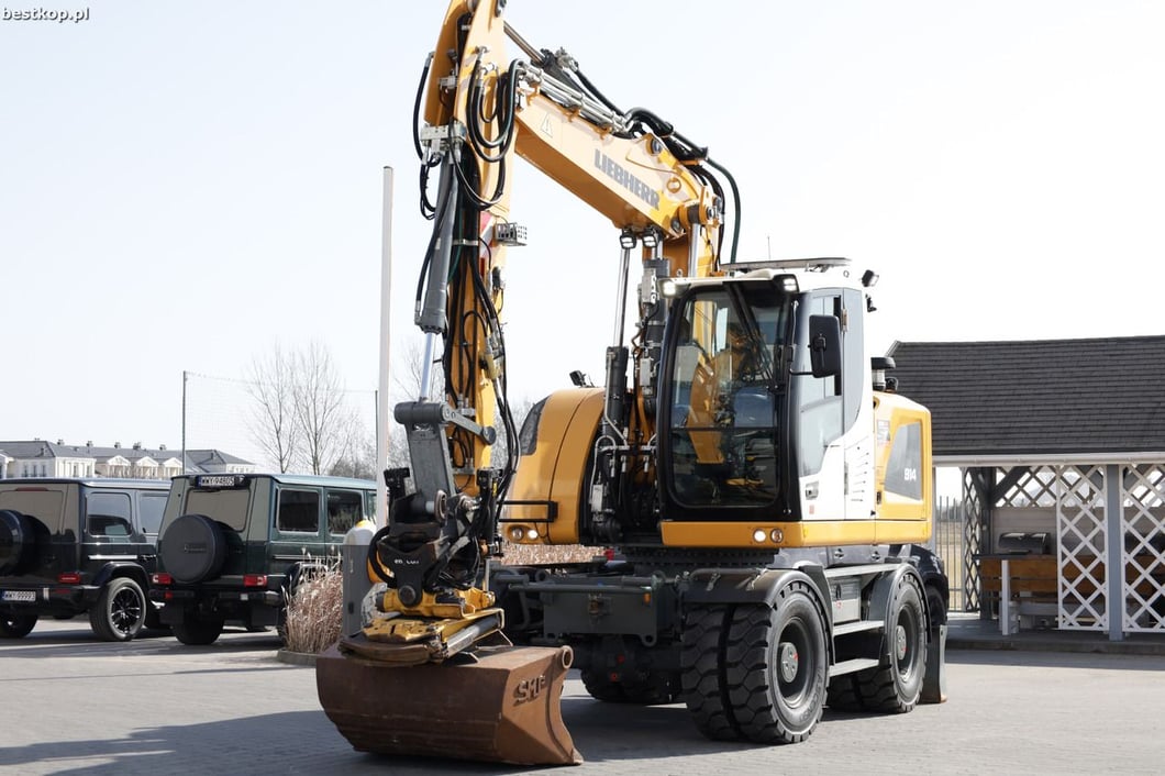 2017 Liebherr A914 LITRONIC Wheel Excavator
