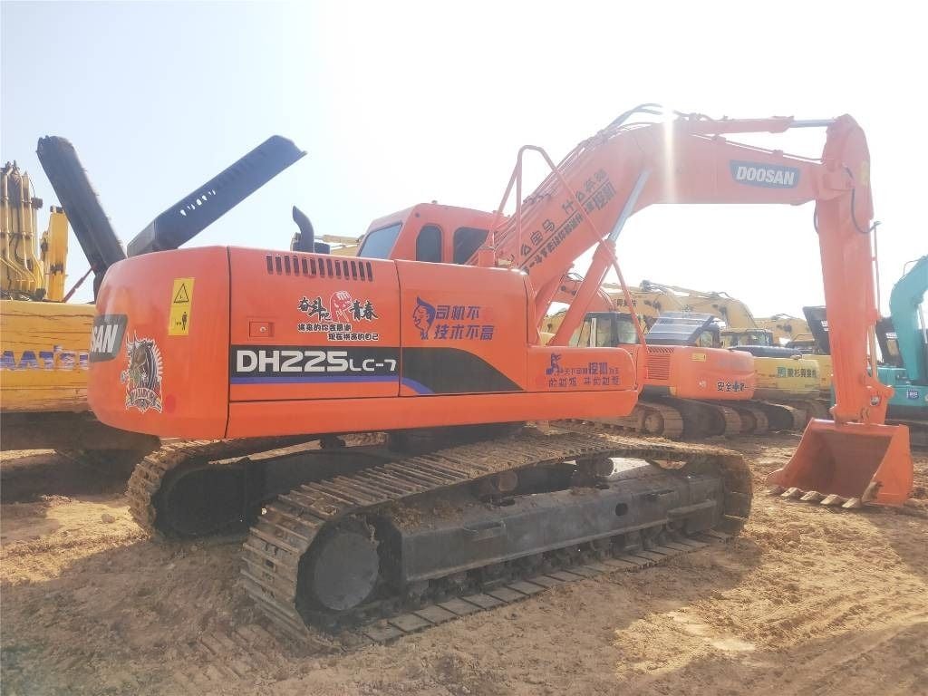 2022 Doosan DH225LC-7 Crawler Excavator