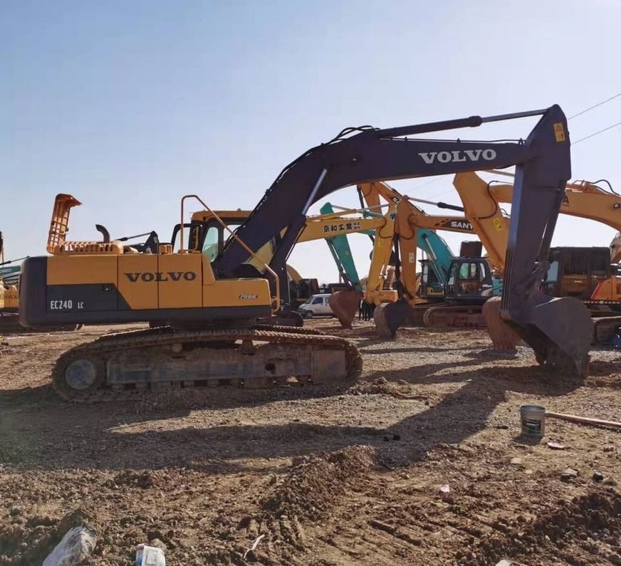 Volvo EC240LC Crawler Excavator