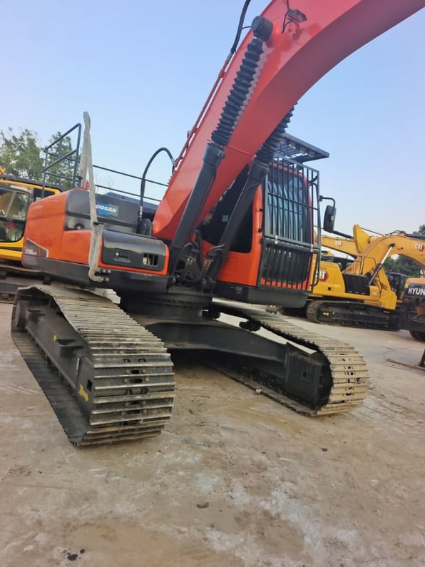 2024 Doosan DX225LC-9C Crawler Excavator