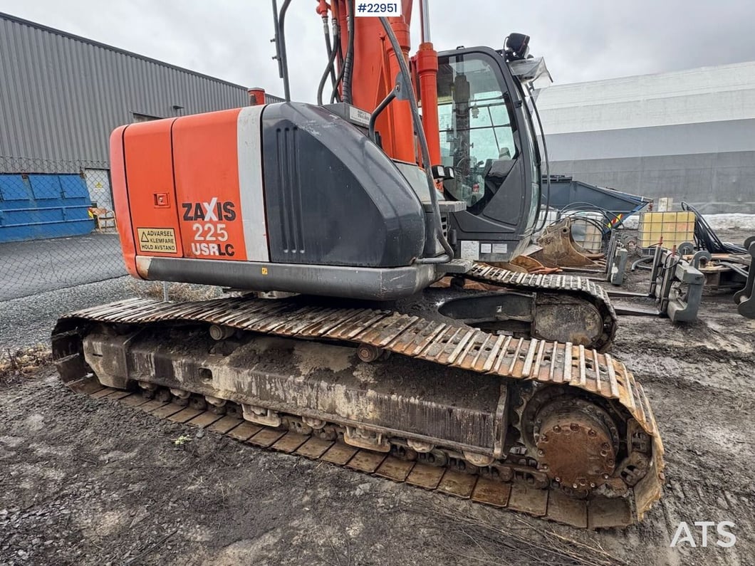 2008 Hitachi ZX225 Crawler Excavator