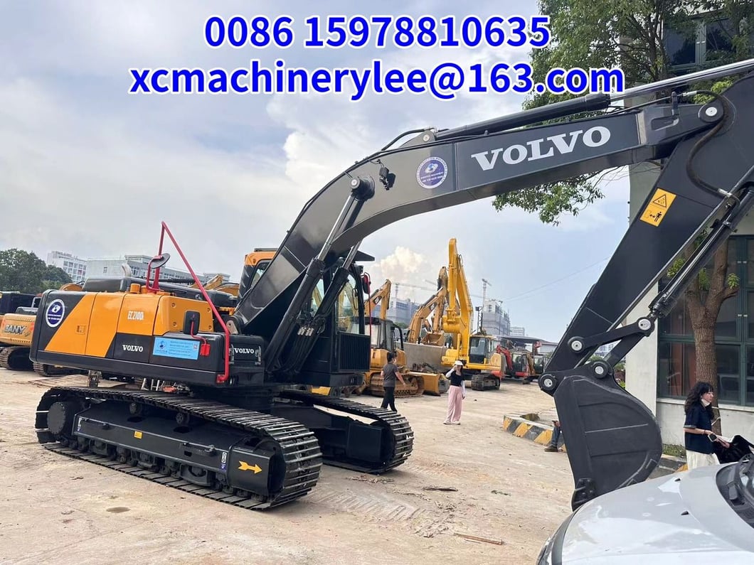 2023 Volvo EC210 Crawler Excavator