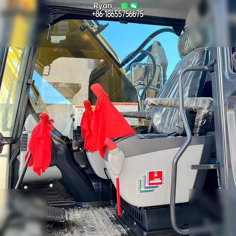 2014 Komatsu PC210-8N1 Crawler Excavator
