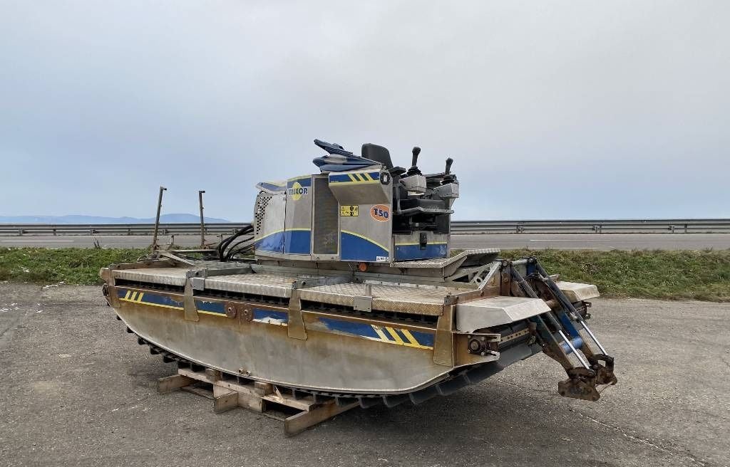 2022 Truxor T50 / EURO5 Amphibious Excavator