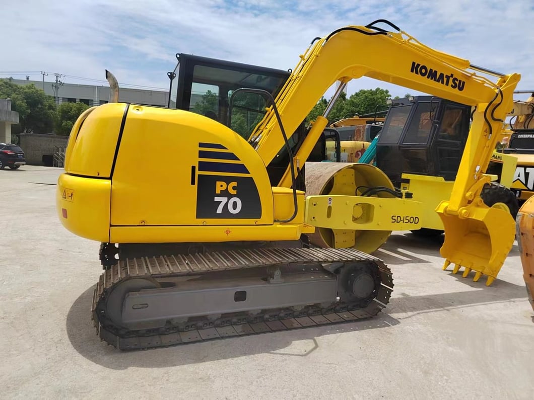 2020 Komatsu PC70-8 Crawler Excavator