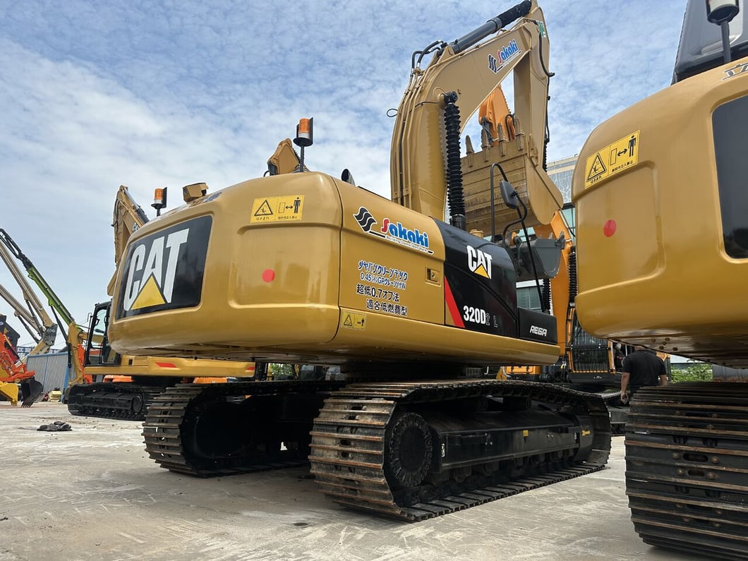 2022 Caterpillar 320D Crawler Excavator