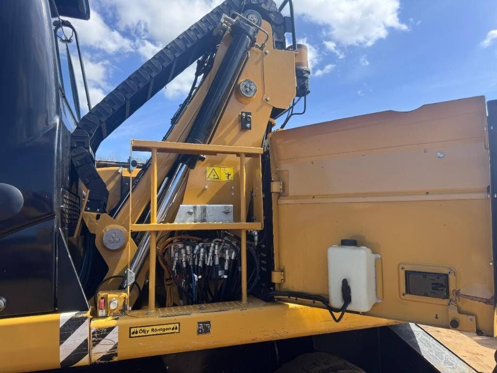 2011 Caterpillar M322D MH Material Handler