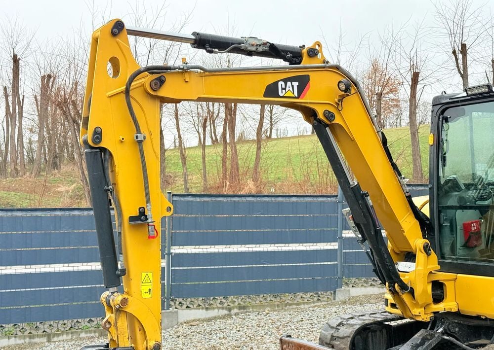 2019 Caterpillar 305.5E Mini Excavator
