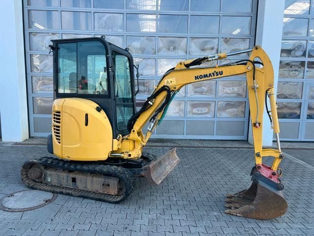 Komatsu PC26MR / 2.032H / Tieflöffel 600MM/ MS03 (2014)