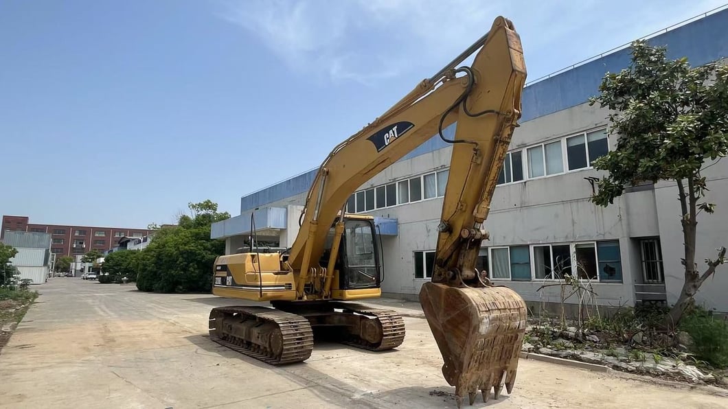 2020 Caterpillar 320BL Crawler Excavator