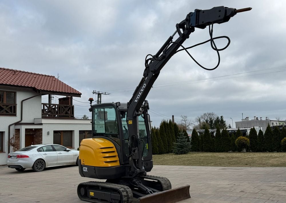 2013 Volvo EC27C Crawler Excavator