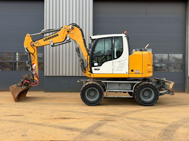 2018 Liebherr A910 Wheel Excavator