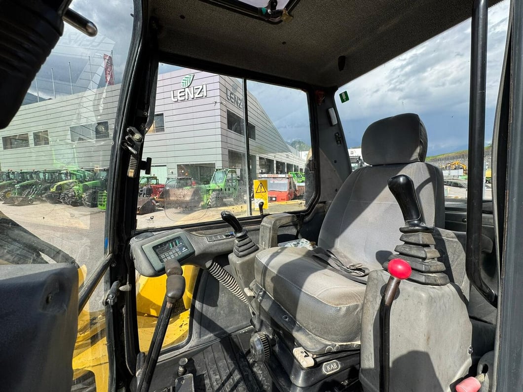 2006 Komatsu PC 75R Mini Excavator