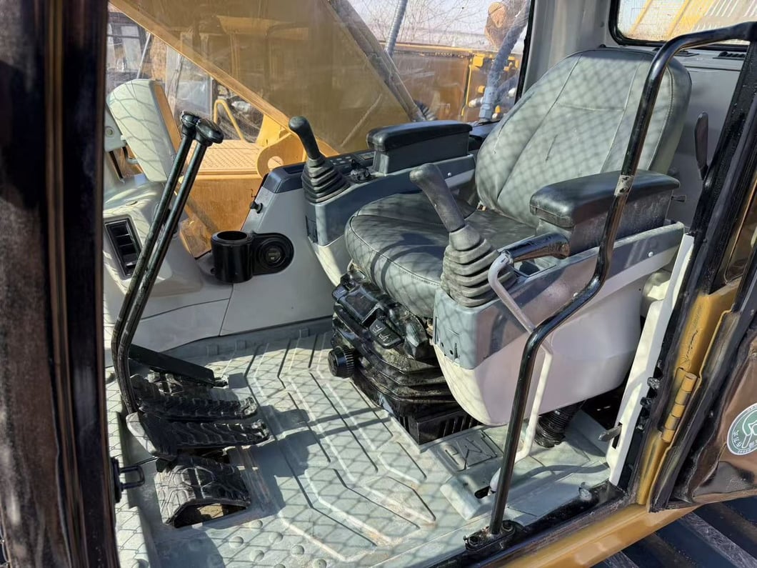 2019 Caterpillar 320CL Amphibious Excavator