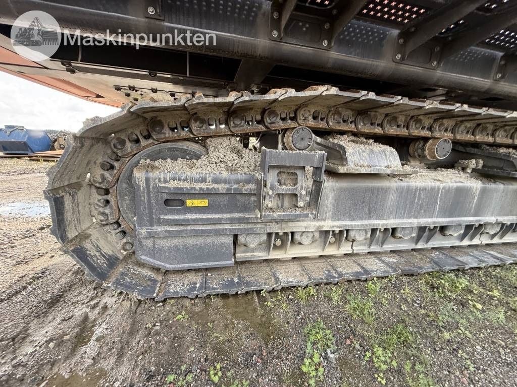 2025 Develon 800LC-7 Crawler Excavator