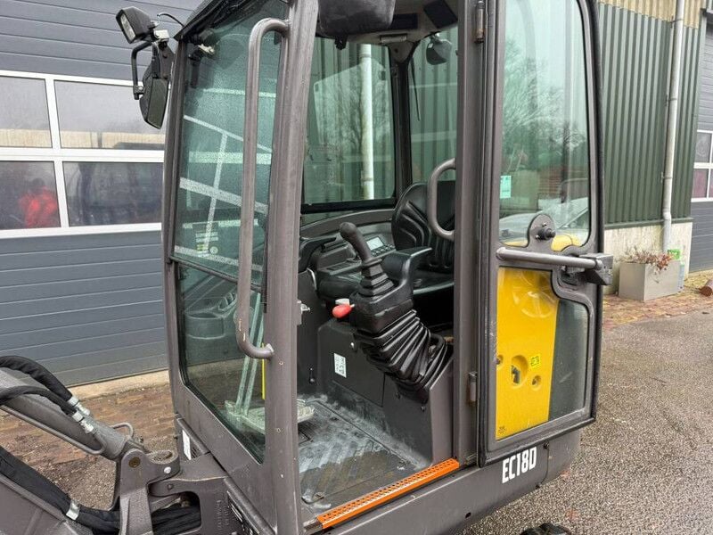 2017 Volvo EC18D Mini Excavator