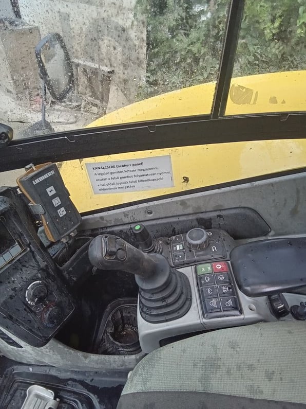 2017 Wacker Neuson ET90 Crawler Excavator