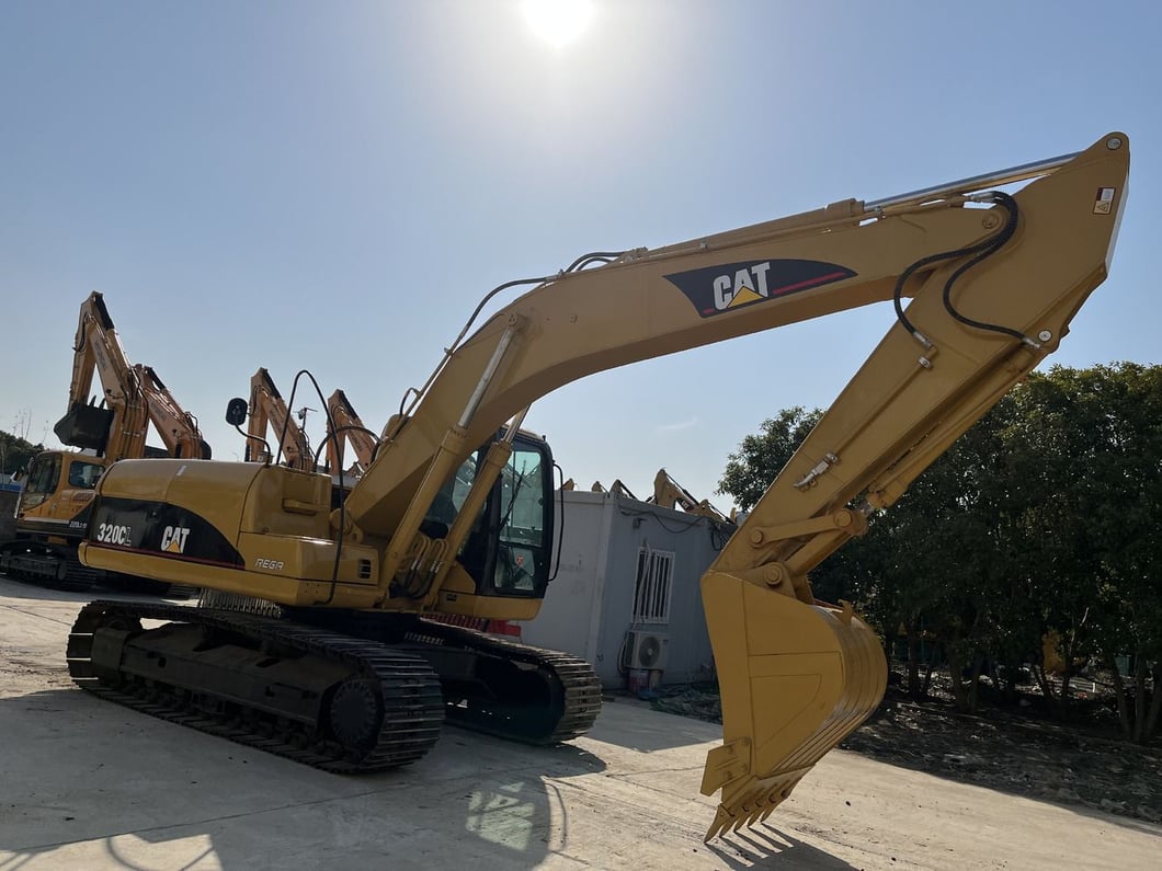 2016 Caterpillar 320CL Crawler Excavator
