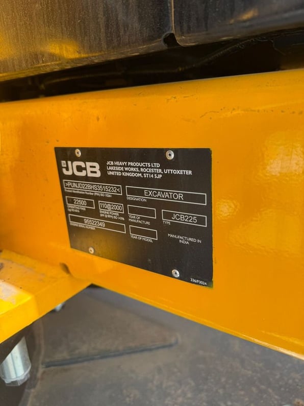 2025 JCB 225 Crawler Excavator