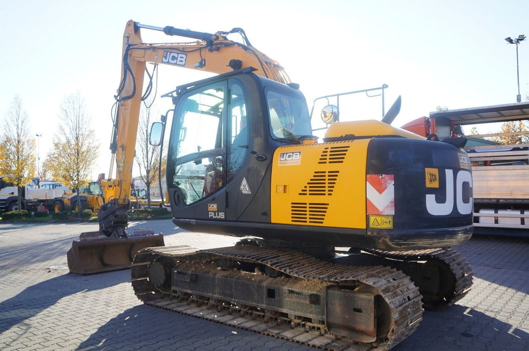 2016 JCB JS145LC Crawler Excavator