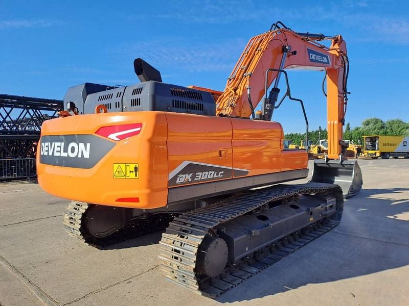 2025 Doosan DX300LC-7 Crawler Excavator