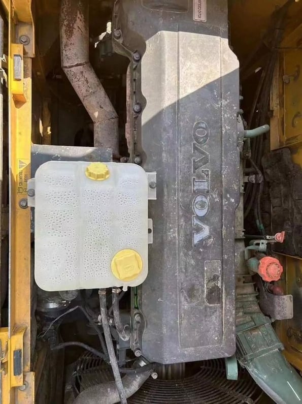 2023 Volvo EC480D Crawler Excavator