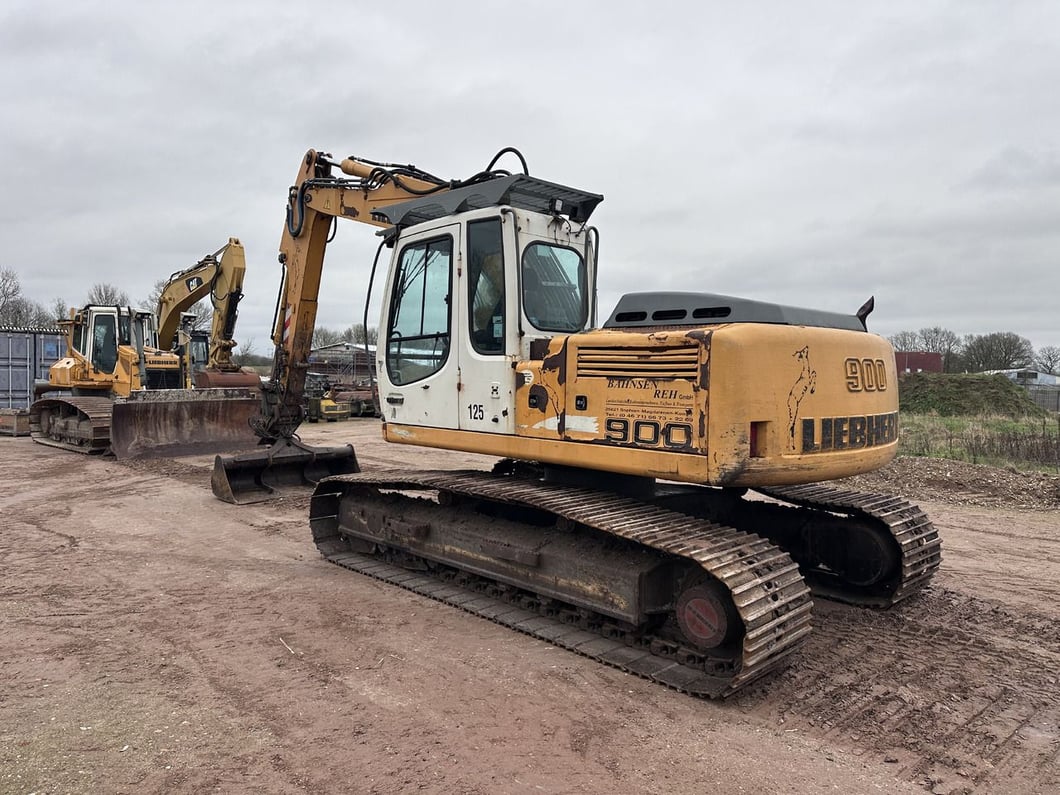 2011 Liebherr R900C LITRONIC Crawler Excavator