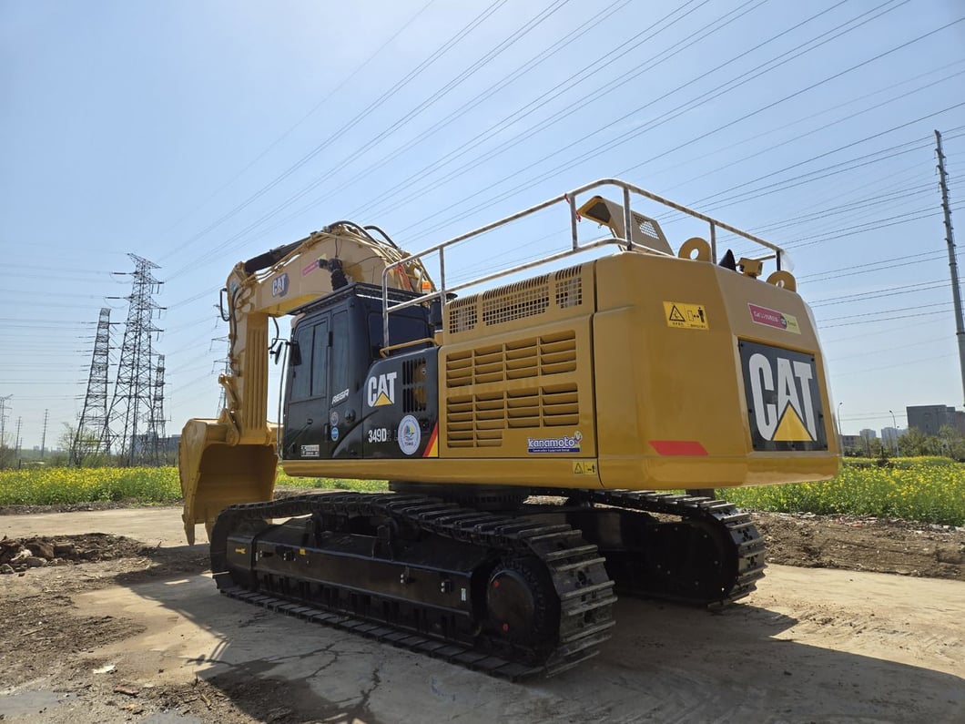 2023 Caterpillar 349D Crawler Excavator