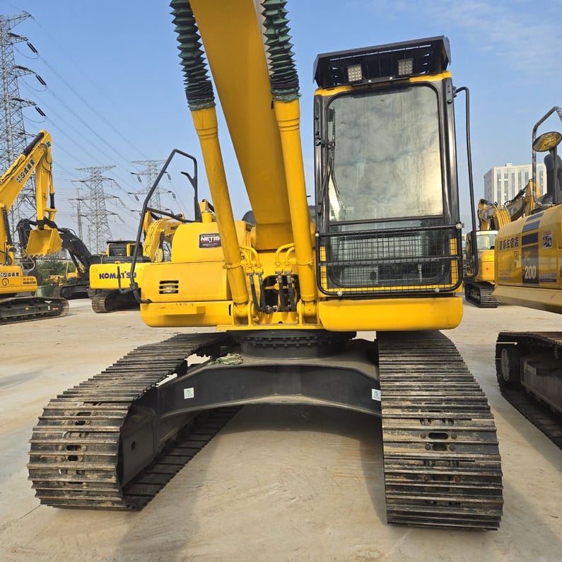 2024 Komatsu PC200-8 Crawler Excavator