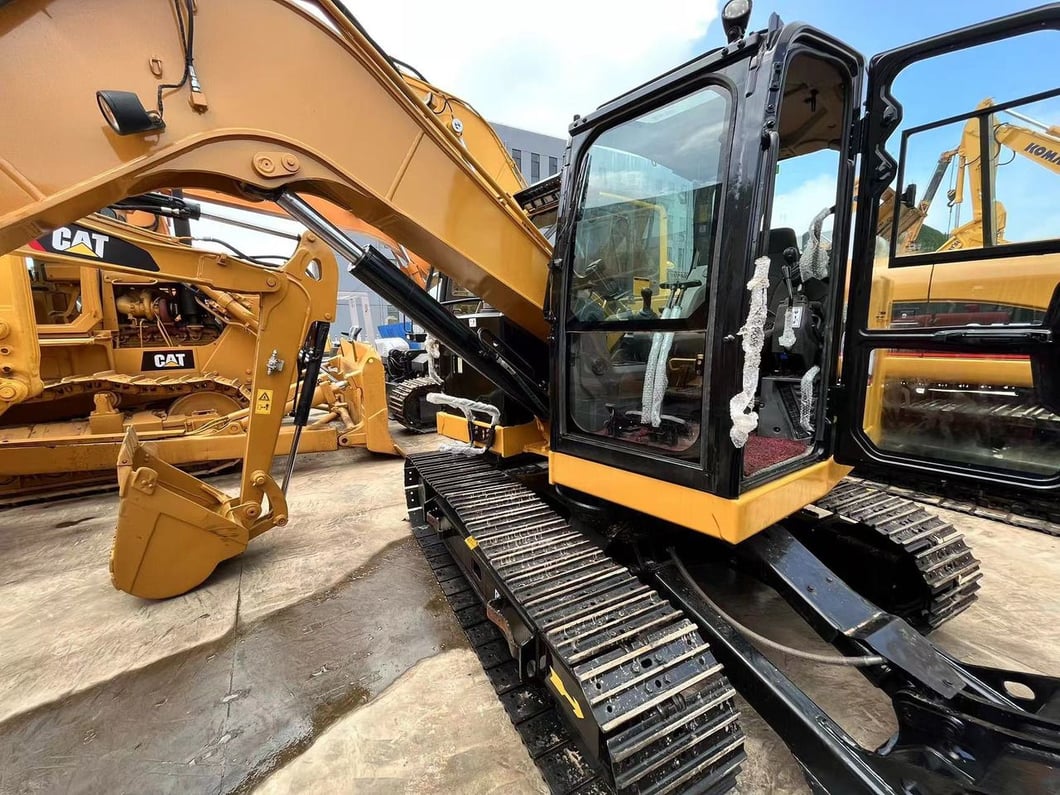 2023 Caterpillar 307.5 Mini Excavator