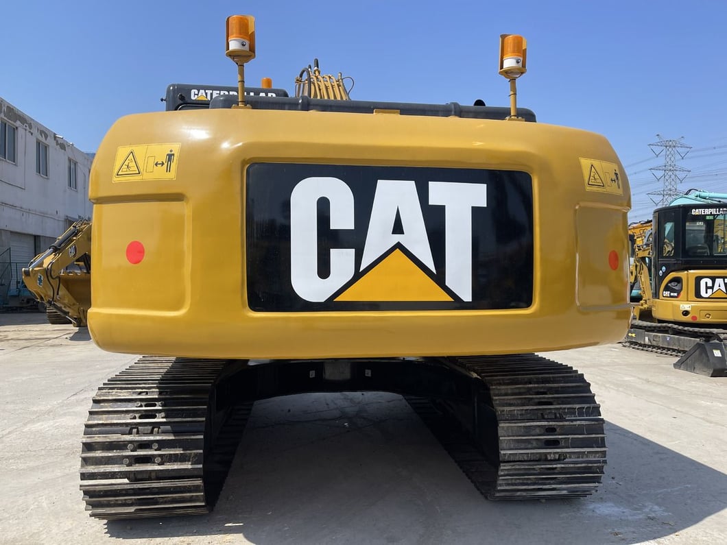 2023 Caterpillar 320D2 Crawler Excavator