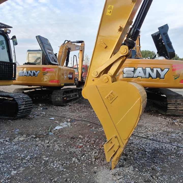 2020 Caterpillar 320D Crawler Excavator