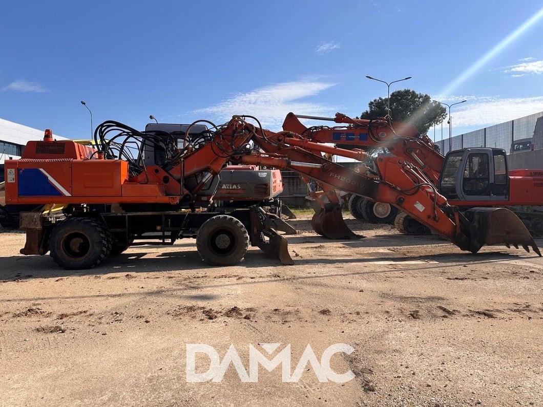1995 Fiat-Hitachi FH200W.3 Wheel Excavator