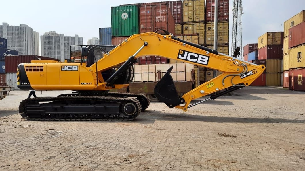 2025 JCB NXT 215LC Crawler Excavator