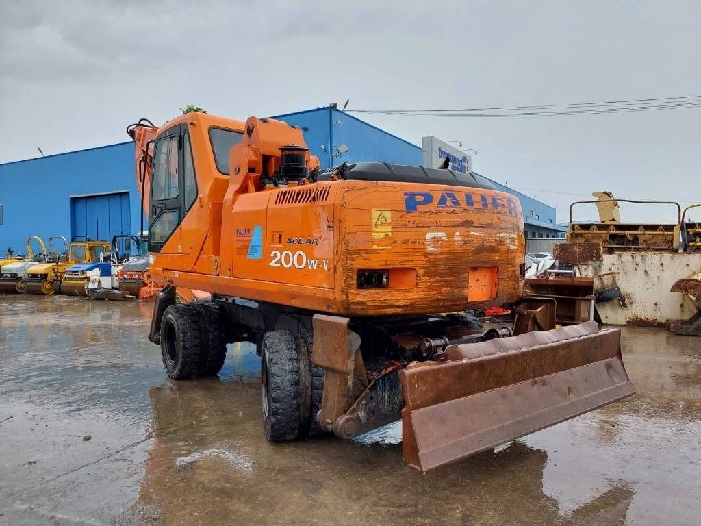 2002 Daewoo S200W-V Materiaalbehandelaar