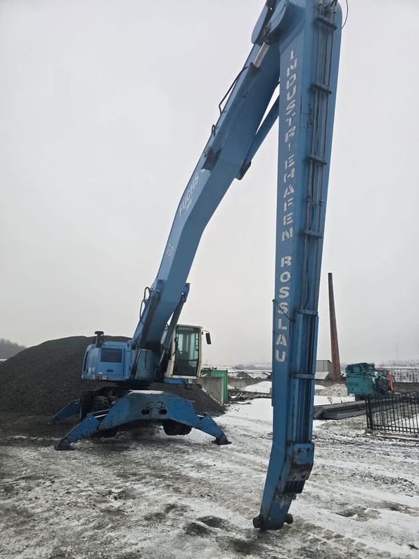 2001 Fuchs MHL360 Material Handler